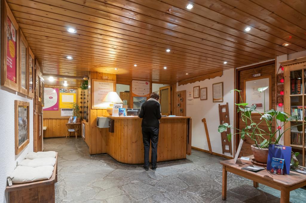 Residence Pierre & Vacances Le Peillon 美贝尔 外观 照片
